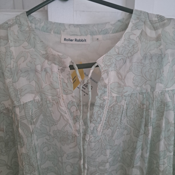 Roller Rabbit Serafena Floral Tunic Sz M NWT pale green Excellent - Picture 7 of 12